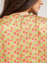 Carica l&#39;immagine nel visualizzatore di Gallery, Blusa in seta VALE LOW
