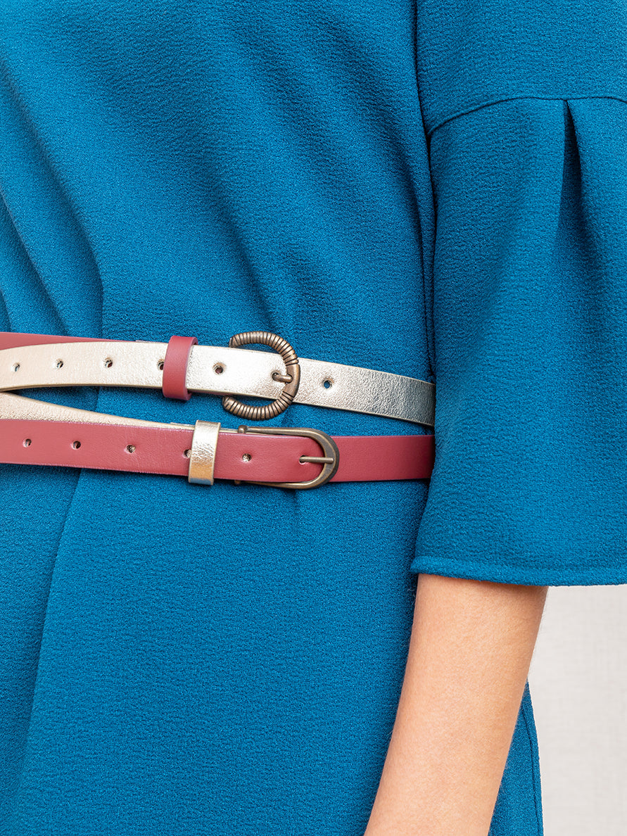 Cintura in pelle con fibbia vintage