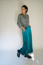 Carica l&#39;immagine nel visualizzatore di Gallery, Pantalone PARISETTE VERDE BRILLANTE